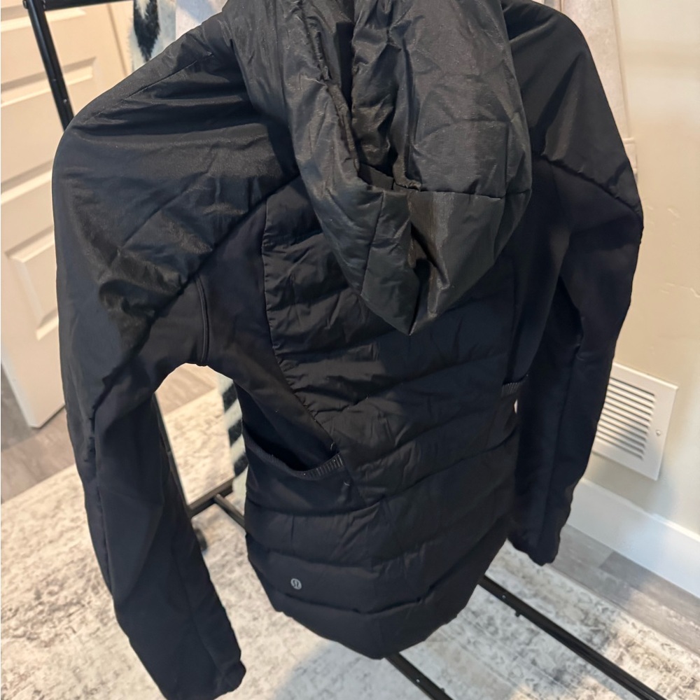 lululemon athletica Black Puffer Jacket - Picture 2 of 2